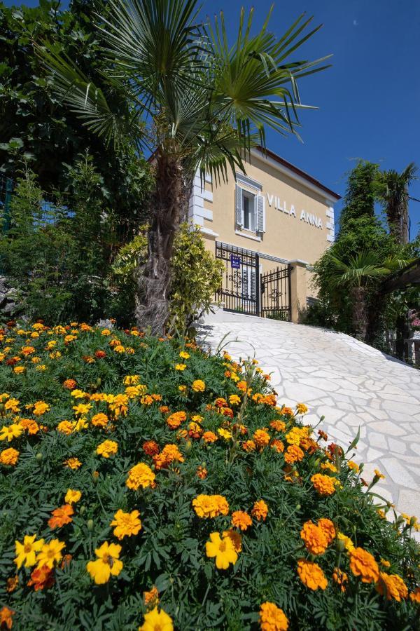 Villa Anna-Potkrovlje Ika Luaran gambar