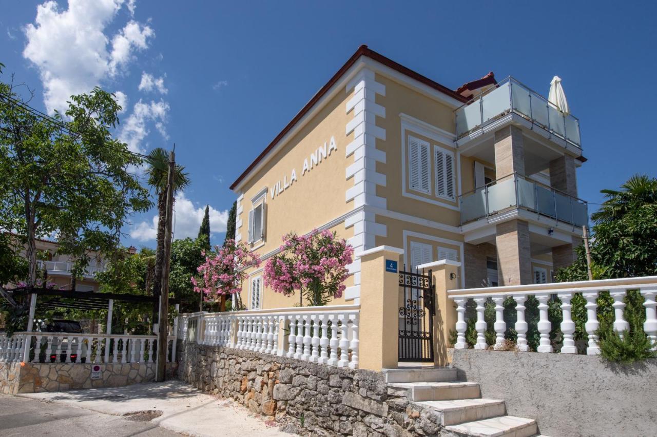 Villa Anna-Potkrovlje Ika Luaran gambar